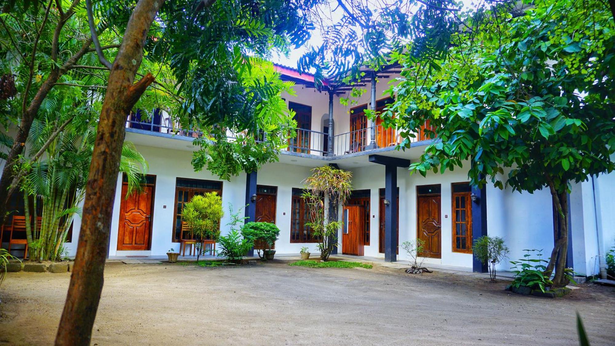 Apartment Village & Restaurant