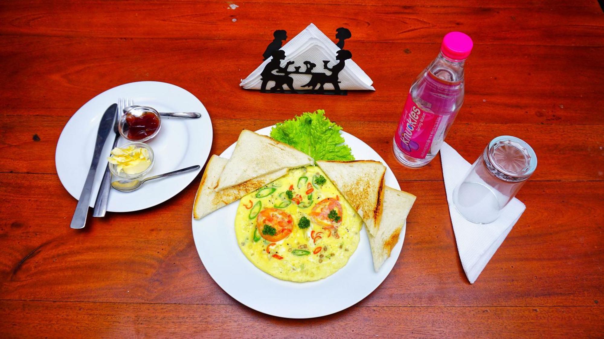 Apartment Village & Restaurant *