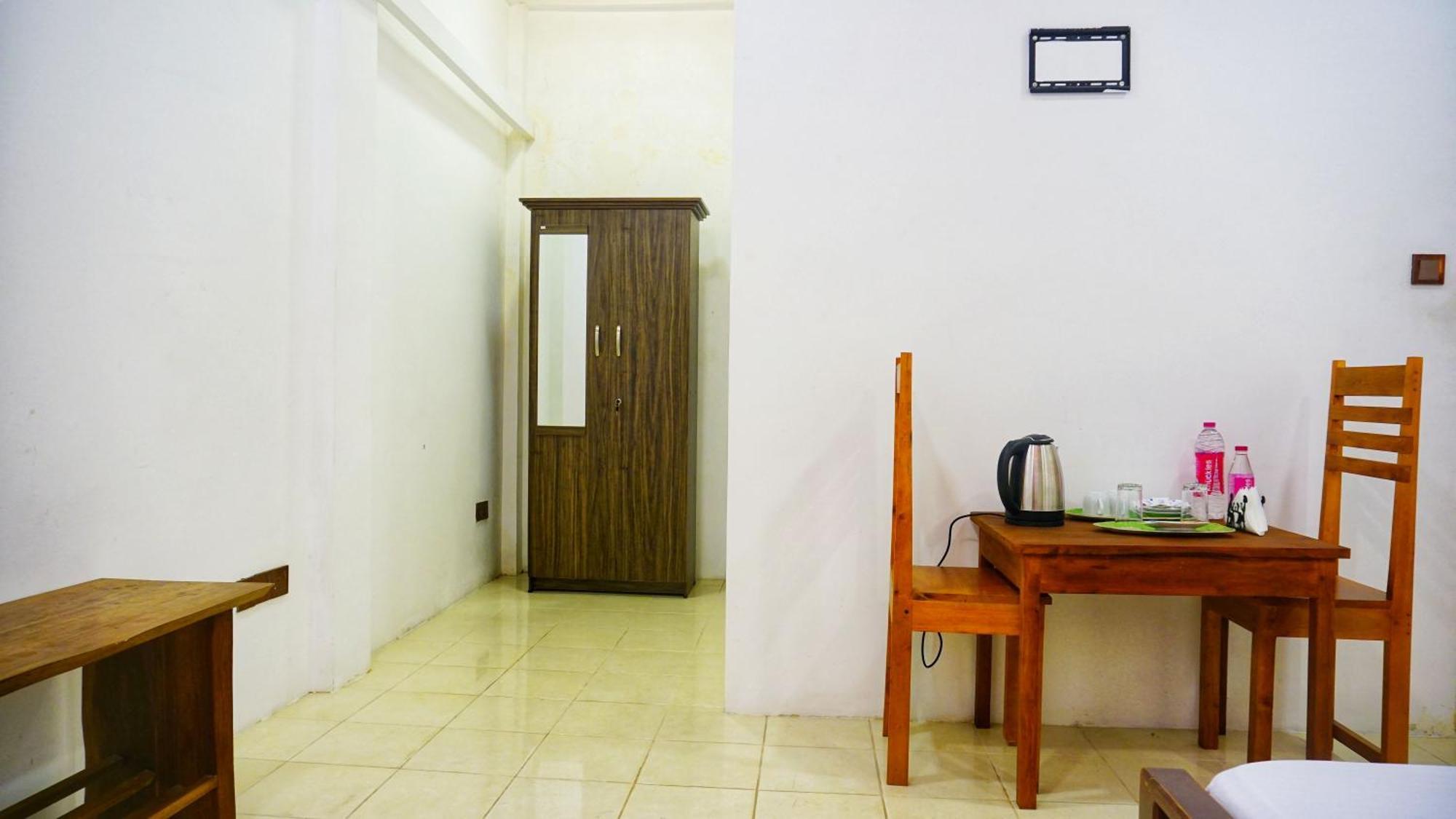 Village & Restaurant Apartment Dambulla