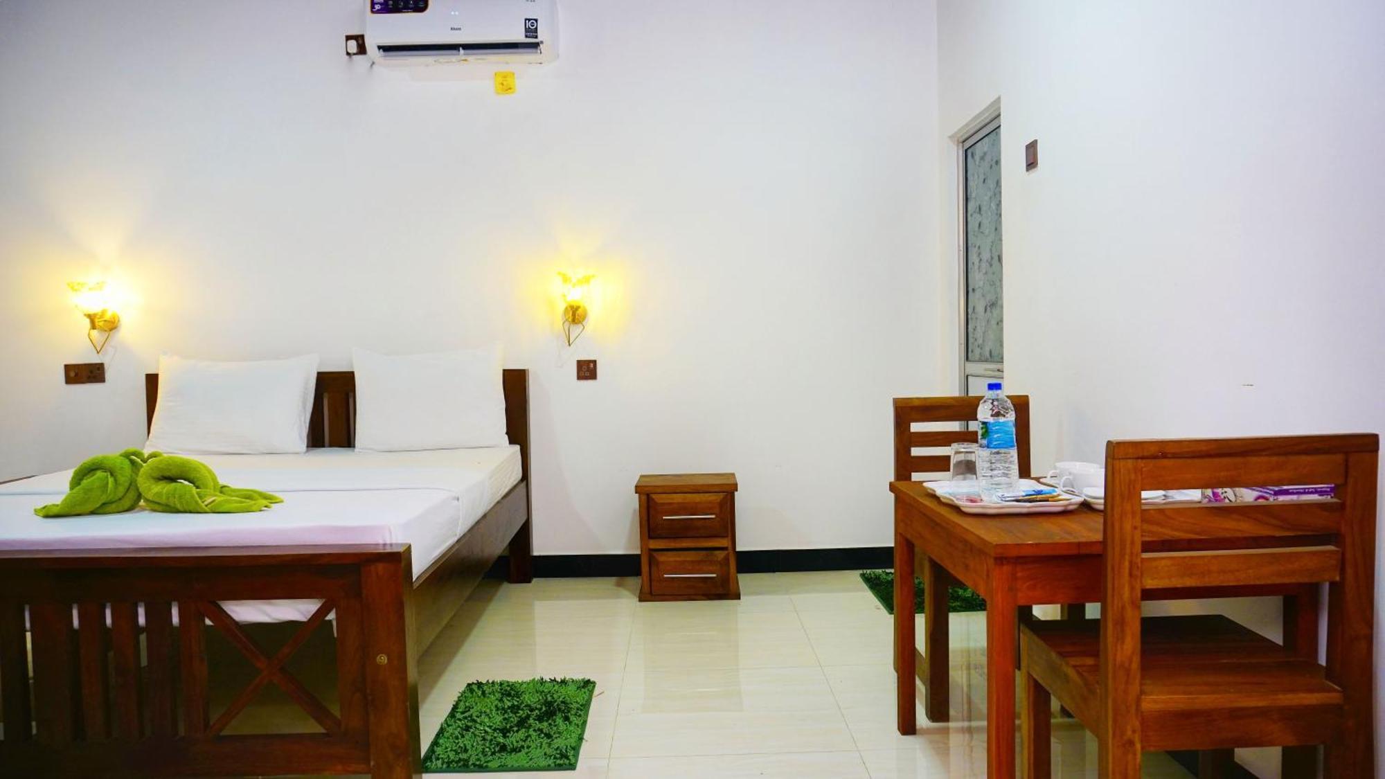 Village & Restaurant Dambulla